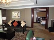 �摜(180x135)�E�g��摜(640x480)