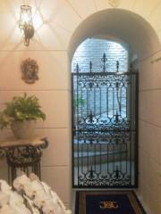 �摜(180x240)�E�g��摜(480x640)