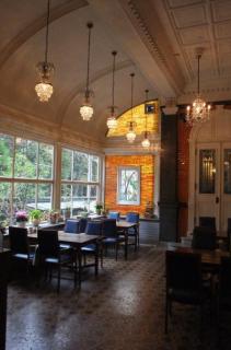 �摜(211x320)�E�g��摜(400x604)