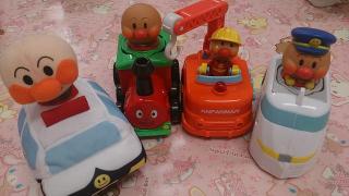 �摜(320x180)�E�g��摜(640x360)