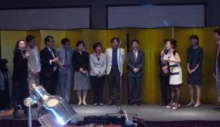 �摜(320x185)�E�g��摜(640x370)