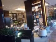 �摜(180x135)�E�g��摜(640x480)