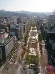 �摜(180x240)�E�g��摜(480x640)