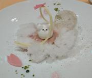 �摜(180x153)�E�g��摜(640x545)