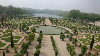 �摜(320x180)�E�g��摜(592x333)