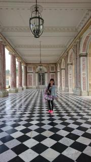 �摜(180x320)�E�g��摜(360x640)