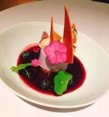 �摜(225x240)�E�g��摜(600x640)