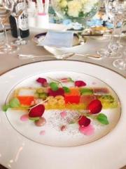 �摜(180x240)�E�g��摜(480x640)