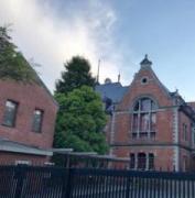 �摜(177x180)�E�g��摜(631x640)