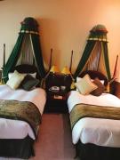 �摜(135x180)�E�g��摜(480x640)