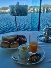 �摜(180x240)�E�g��摜(480x640)