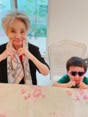 �摜(180x240)�E�g��摜(480x640)