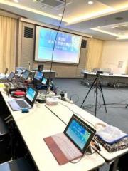 �摜(180x240)�E�g��摜(480x640)