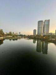 �摜(180x240)�E�g��摜(480x640)