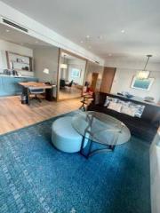 �摜(180x240)�E�g��摜(480x640)