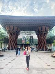 �摜(180x240)�E�g��摜(480x640)