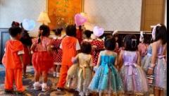 �摜(240x136)�E�g��摜(640x365)