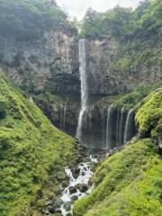 �摜(180x240)�E�g��摜(480x640)