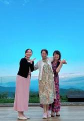 �摜(168x240)�E�g��摜(448x640)