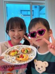 �摜(180x240)�E�g��摜(480x640)