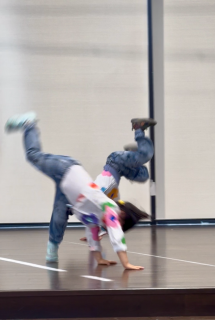 �摜(215x320)�E�g��摜(430x640)