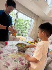 �摜(180x240)�E�g��摜(480x640)