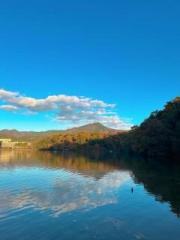 画像(180x240)・拡大画像(480x640)